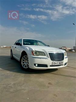 کرایسلەر 300